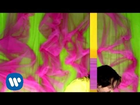 Miguel Bose - "Morenamia" (Video Oficial)