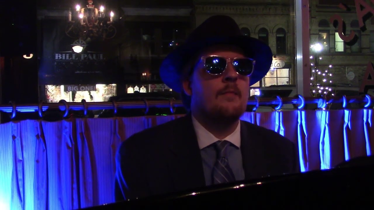 Promotional video thumbnail 4 for Blue Louis