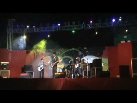 Tripped - original composition by The Avalanche @ IIM INDORE