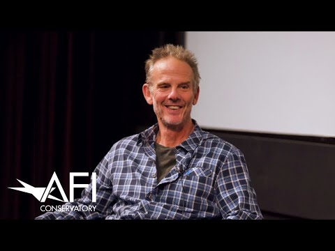 Thumbnail of the video: Peter Berg Breaks Down American Primeval
