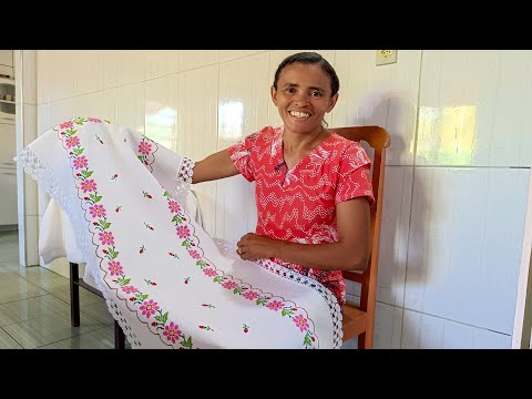 UM POUCO DO MEU ARTESANATO: TOALHA EM PONTO CRUZ