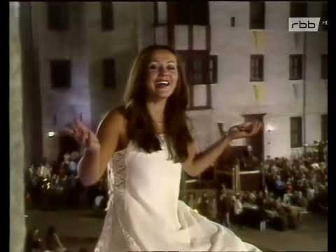 Aniko Servözö - Überall ist Sonne