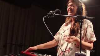 Julianna Barwick: "Forever," Live On Soundcheck