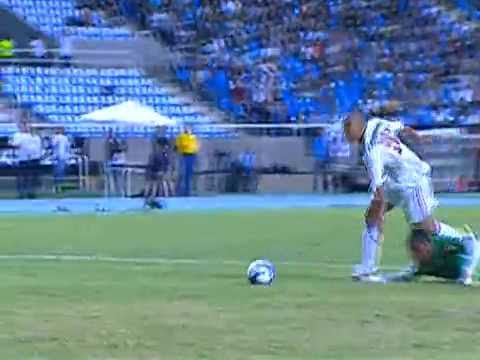 1º gol de Emerson no Fluminense - 25/07/2010