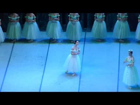 Viengsay Valdés & Víctor Estévez - Giselle Act II Part 1