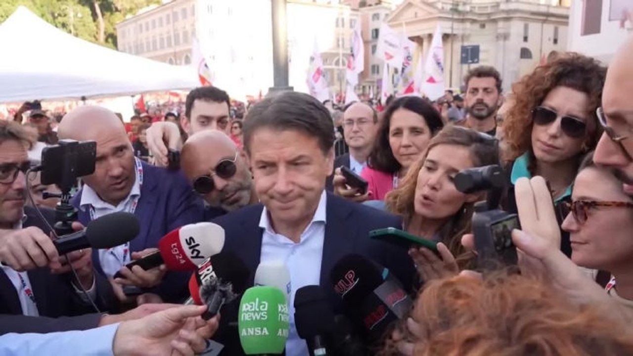 Conte: Non si può costruire alternativa da soli. Siamo più uniti di centrodestra