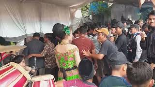 Download lagu RONGGENG NOVITA GROUP DITONJONG GOONG BANJAR ANYAR mp3