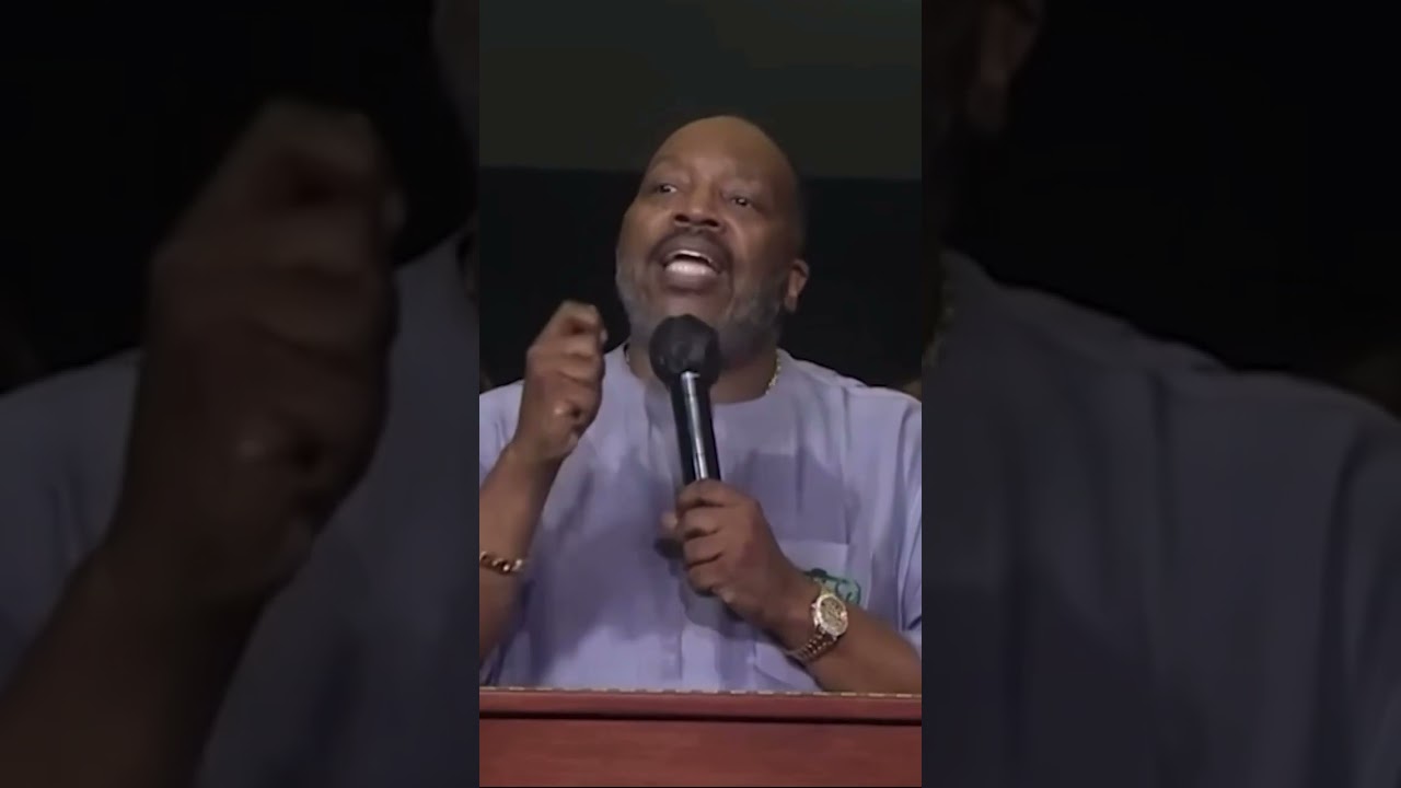 Marvin Sapp LOCKS the CHURCH DOORS until congregation gives him $100 each!