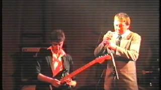 27 Tore down - Dr Feelgood