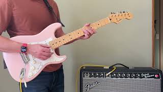 Video thumbnail for 5 Minutes with a Fender Japan Junior Collection Stratocaster into a Tone Master Deluxe Reverb by mattoverse
