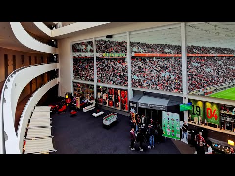 BayArena Leverkusen - Übernachten im Stadion | The Curve Hotel