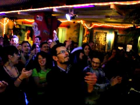 Ai Se Eu Te Pego al Tropicana Pub!!!