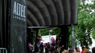 Tripped and Fell In Portland - Breathe Carolina