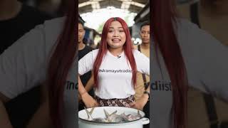 Download lagu Pantun Lucu 😀😀 #dedimulyadi  #tarlingpantura  #funny #indramayutradisi #tarling_indramayu_cirebon mp3