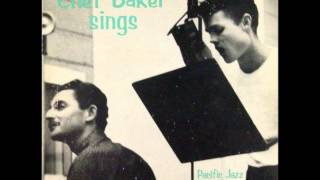 Chet Baker.  Sings