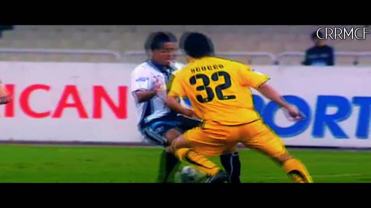 Nacho Scocco // AEK Athens 2009/10
