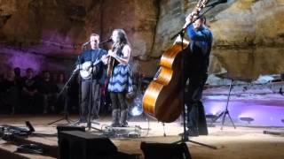 Sierra Hull, Black River