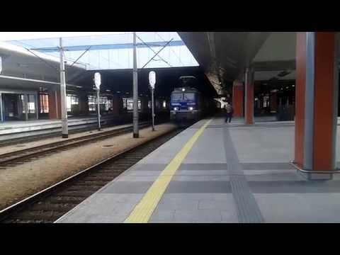 Ładny rozruch EP09 - 045 z IC Dolnoślązak na haku