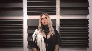 Download lagu No scrubs - Unlike Pluto | Lorina Laslau (cover) mp3