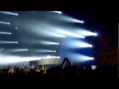 10 Minutes of Cosmic Gate at Resolution 2013