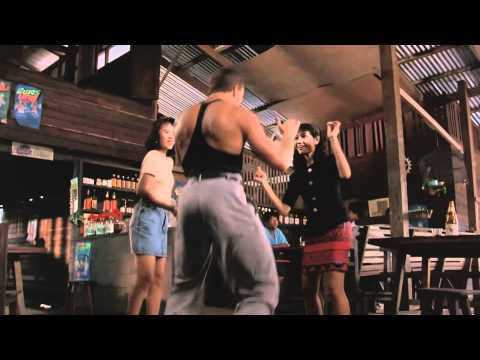Jean-Claude Van Damme Dancing Kuduro, HD 2011