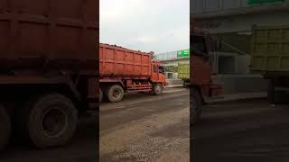 Download lagu Tol Cisumdawu #tiviibo #shortvideo #informasi #suasanapedesaan #sumedang mp3