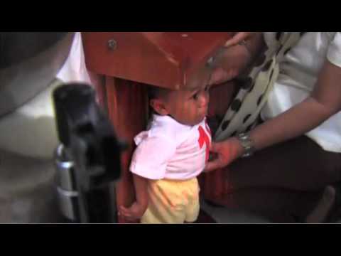 New world's shortest man? Filipino Junrey Balawing