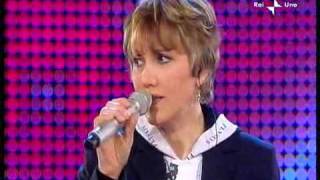Laura Luca canta Domani Domani By Enzo51.avi
