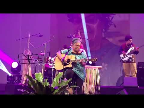 ROUMADYVAL - PACIFIQUE (kaneka au féminin)