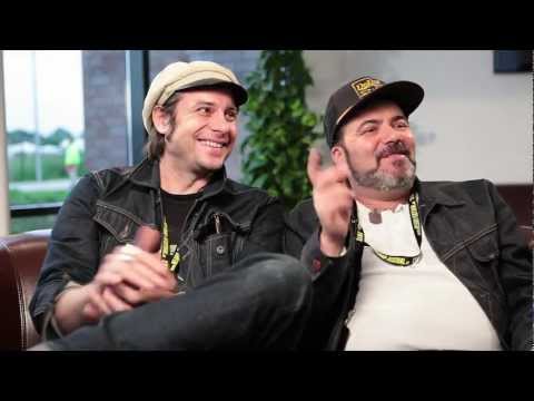 Cowboys mit Lesebrille - The BossHoss im Interview