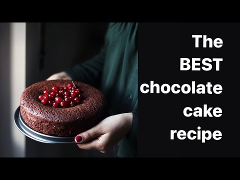 The BEST chocolate cake recipe / How to make birthday cake