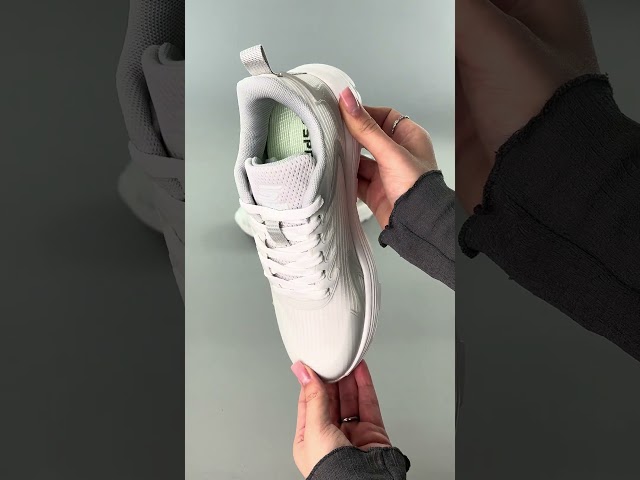 Чоботи жіночі шкіряні байка хутро 592641 Чорний Кросівки жіночі 591599 Білі