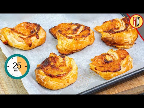 Easy Puff Pastry Pizza Twists with Tomato & Mozzarella