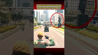 Download lagu TNI BERIKAN HORMAT KE PATUNG JENDERAL SUDIRMAN #shorts #siap55 #tni #sudirman mp3