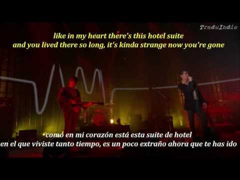 Arctic Monkeys- Fireside (inglés y español)