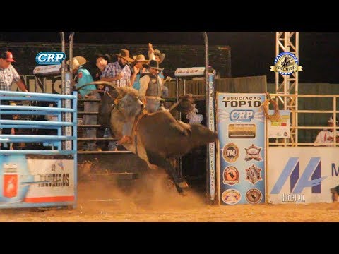 Rodeio de Osvaldo Cruz 2017 - MELHORES MONTARIAS / SEXTA FEIRA