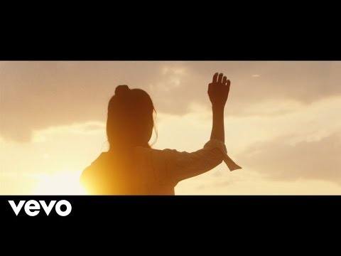 Djamila - Breathe (Official Video)
