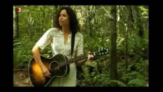 Minnie Driver - Beloved