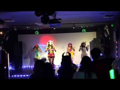 Afrogirls (Crayon Pop-Uh-ee) BULLTO HAPPY HALLOWEEN PARTY 20141025