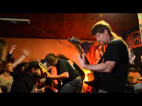 Fleshless (Děčín - Death metal)