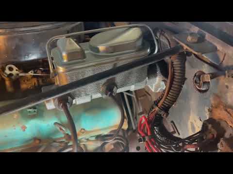 1978 Jeep CJ5 - Master Cylinder Replacement