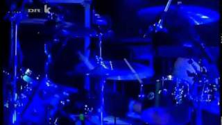 [07] Them Crooked Vultures - Spinning In Daffodils (Roskilde 2010).avi