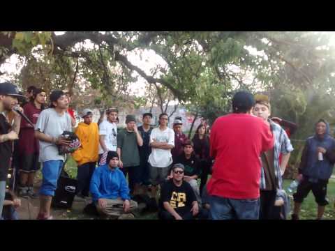 BLAZZT VS EXCESIVO (FREESTAYLERS LA FAMILIA VS TEMUCO) - PARQUE O'HIGGINS 2015