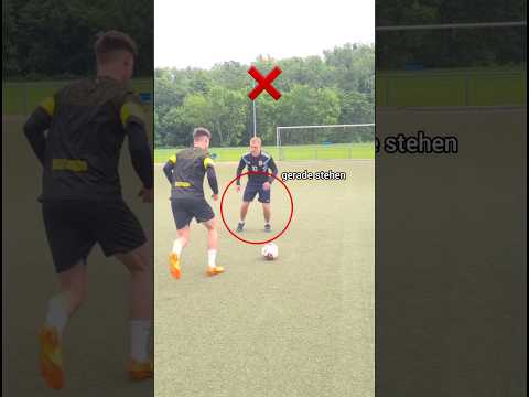 So verbesserst du dein Tackling in der Verteidigung!🔥 #fussball