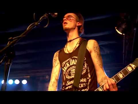 Beautiful Bastards - BEAUTIFUL BASTARDS - Beštia