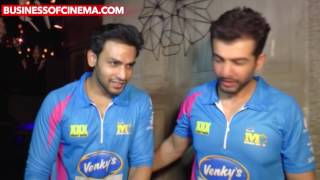 Sohail Khan And Many Bollywood Celebs Snapped At After Party