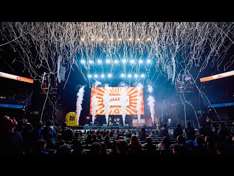 Hermanas Carvajalino dan inspirador mensaje a 14.000 jóvenes en el Movistar Arena
