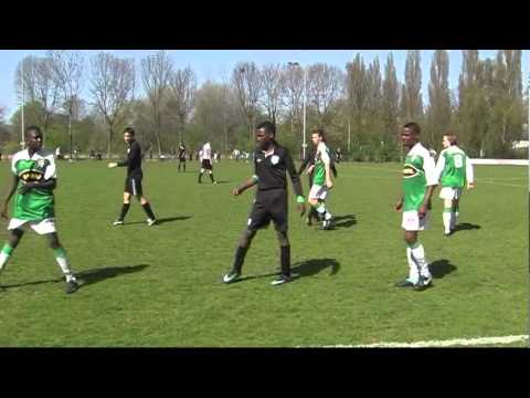 20110409 FC Dordrecht C1 - Spijkenisse C1 (2-1) - Justin