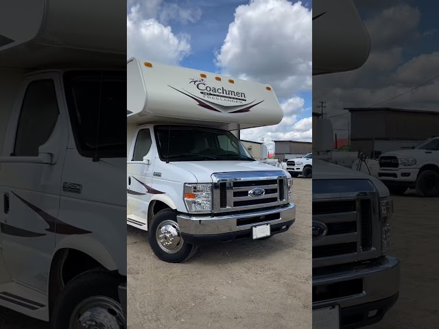 2014 Freelander 32BH in RVs & Motorhomes in St. Albert