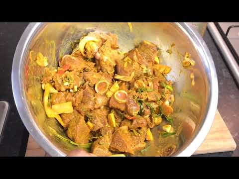 THE BEST AUTHENTIC JAMAICAN CURRY GOAT | JAMAICAN CURRY GOAT